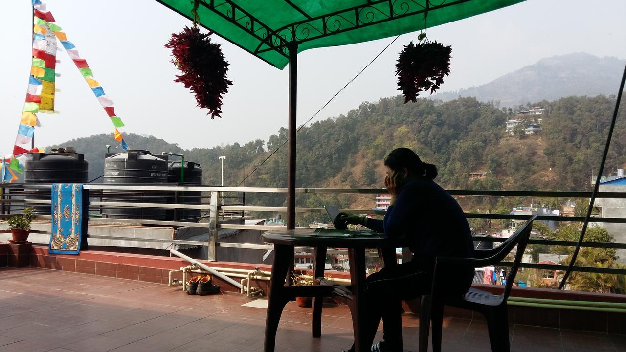 Hotel Bhadrakali Pokhara Inn Eksteriør billede