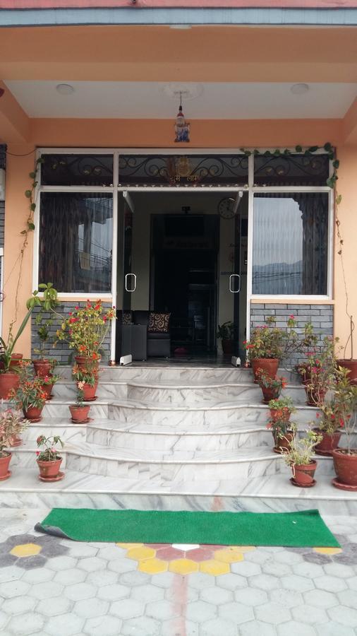 Hotel Bhadrakali Pokhara Inn Eksteriør billede